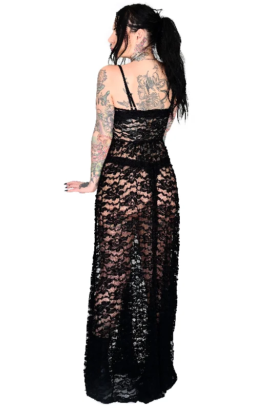 Nyx Lace Maxi Dress - No Restock!