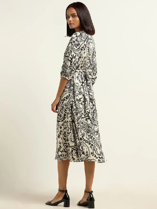 Wardrobe Off-White Printed Dress