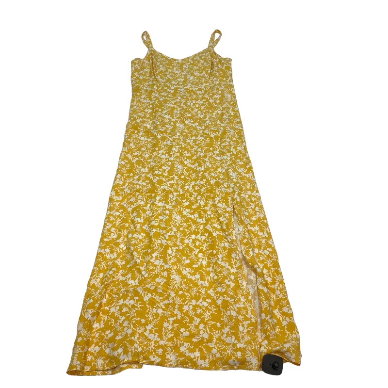 Yellow Dress Casual Maxi Old Navy, Size M