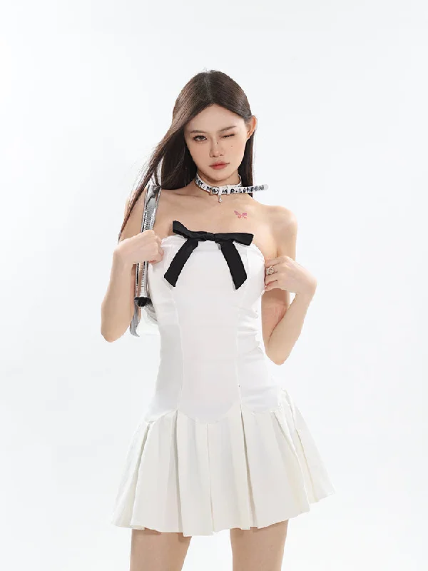 Flora Solid Color Black Bow Tie Bandeau Sleeveless Pleated Mini Dress