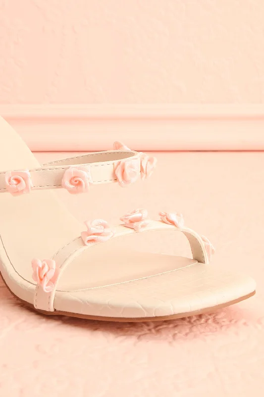 Synthicia Ivory | Heeled Sandals w/ Rose Flowers